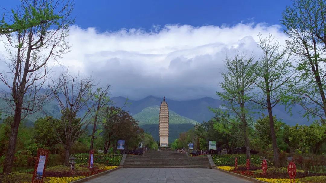 大理崇圣寺丨扯一片白云鋪床，留半輪明月看經(jīng)，天地之間找到平靜和安寧   大理旅游攻略